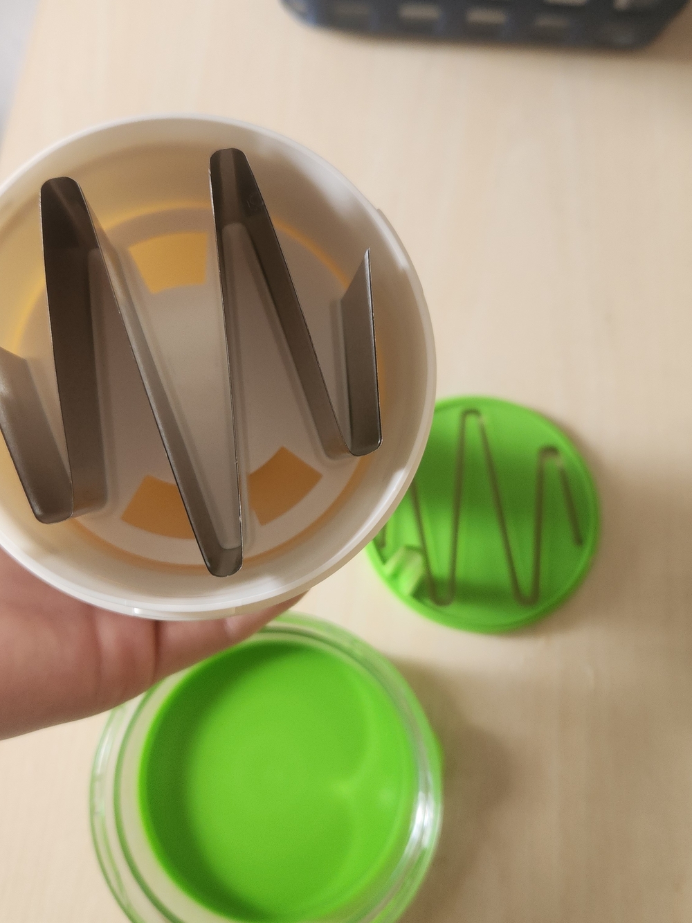 Onion/Vegetable Cutter - Picture 4 of 5